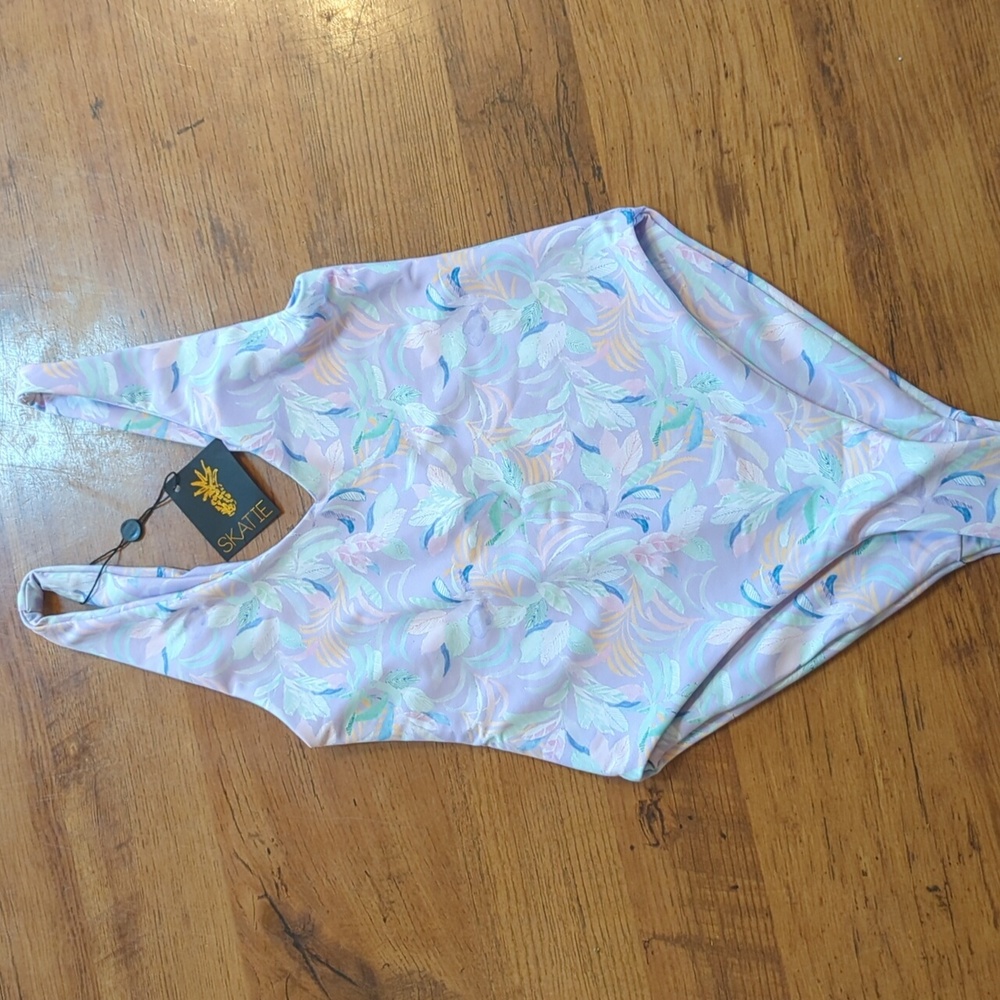 Skatie Amanda One Piece Swimsuit